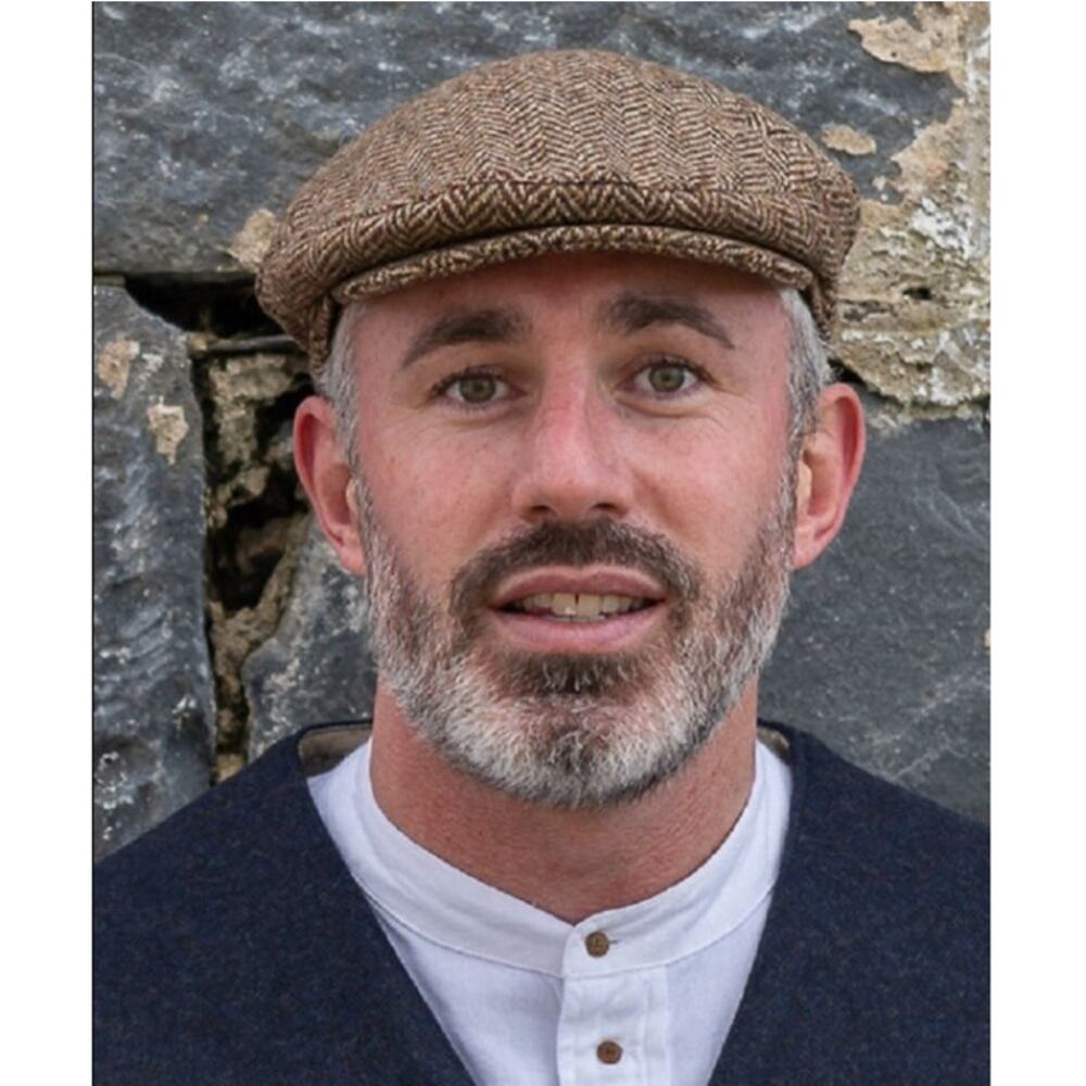 Aran Brown Herringbone Donegal Tweed Flat Cap Size L
